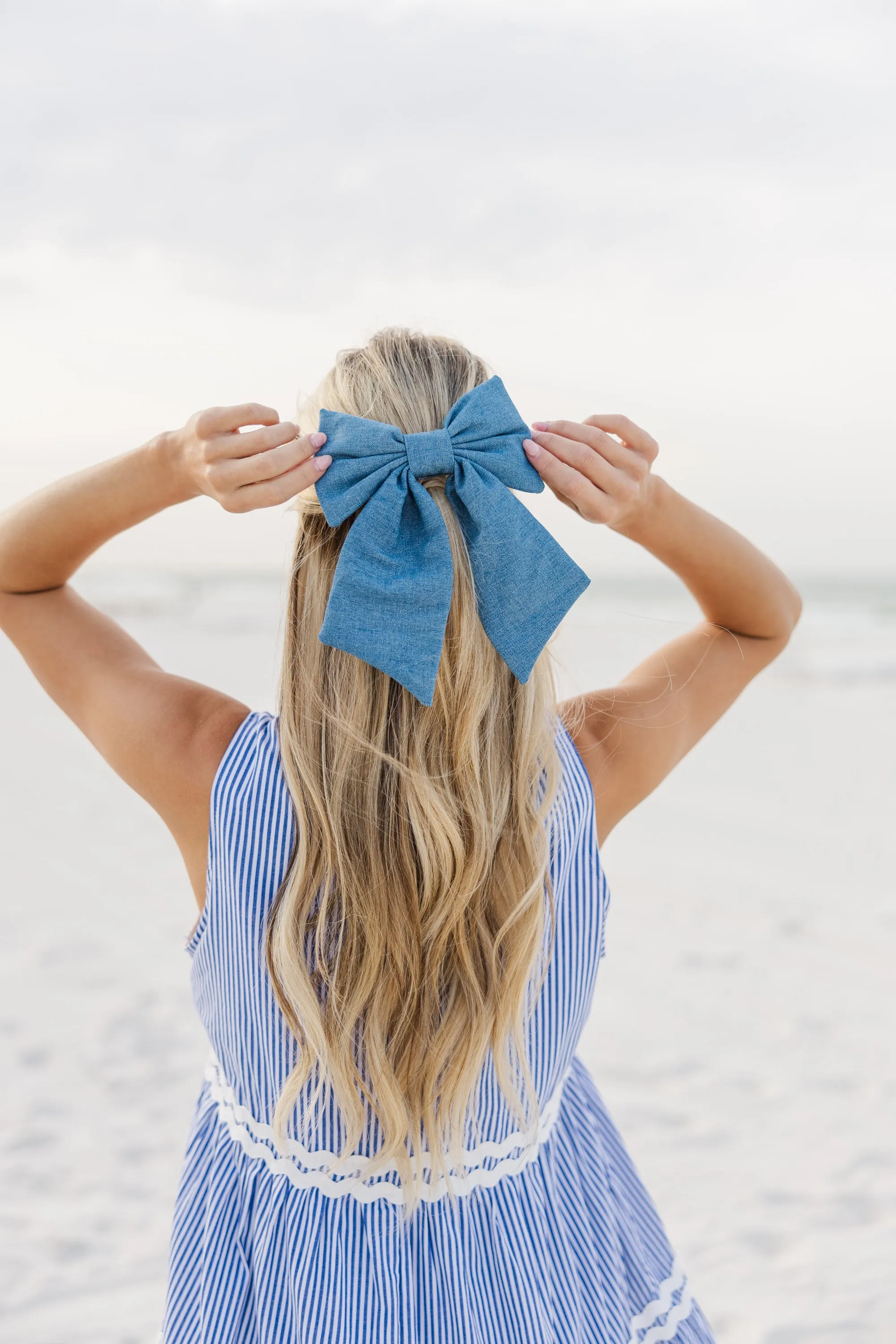 Bohemian Gemme: Denim Blue Hair Bow