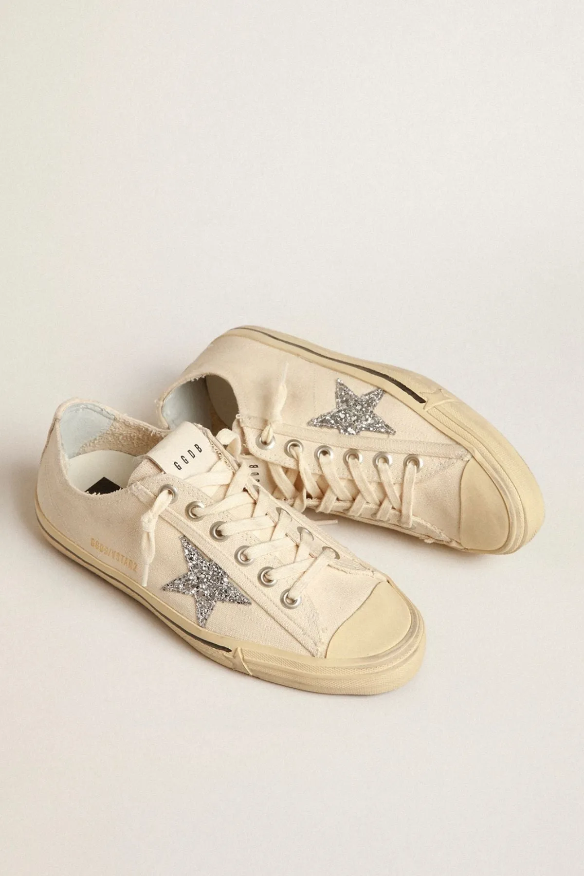 Golden Goose V Star 2 Sneaker - Beige/ Silver GOLDEN GOOSE