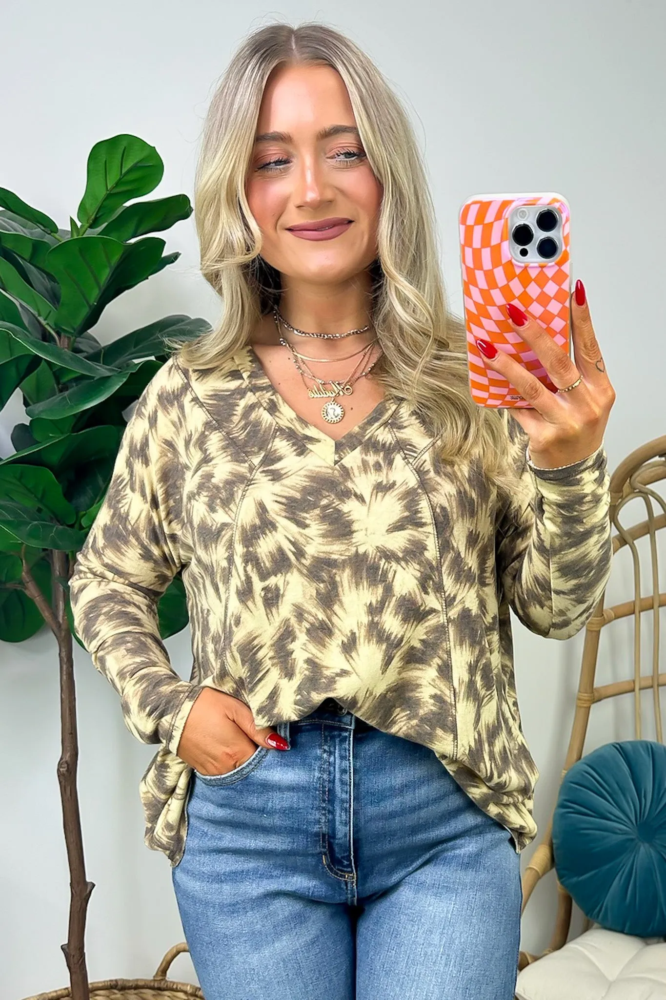 Ideal Style Abstract Brushstrokes V-Neck Top - FINAL SALE