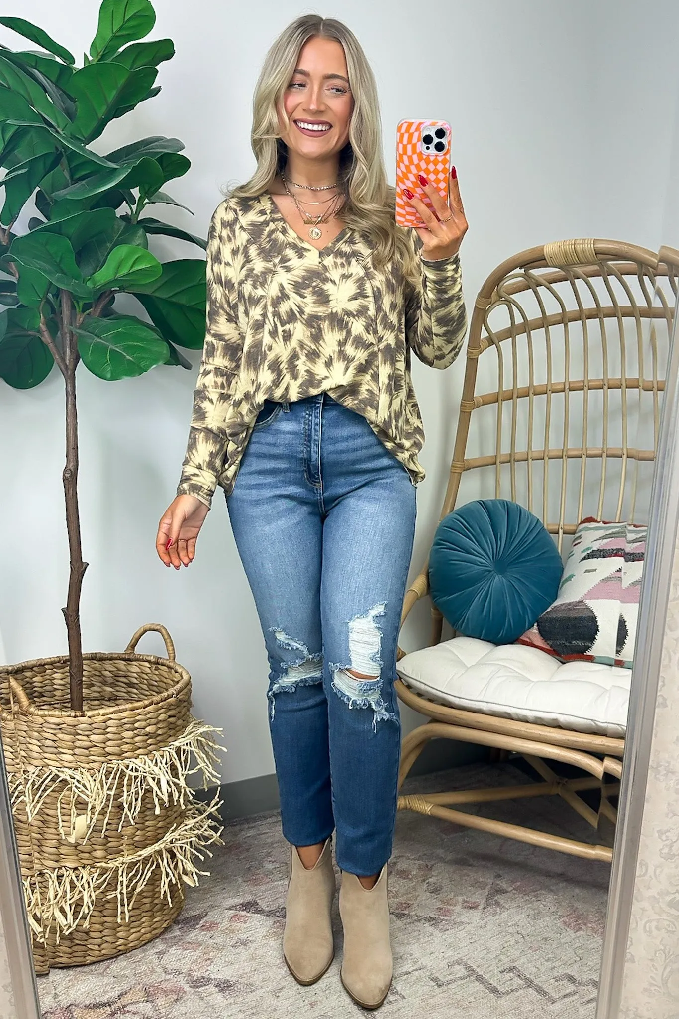 Ideal Style Abstract Brushstrokes V-Neck Top - FINAL SALE