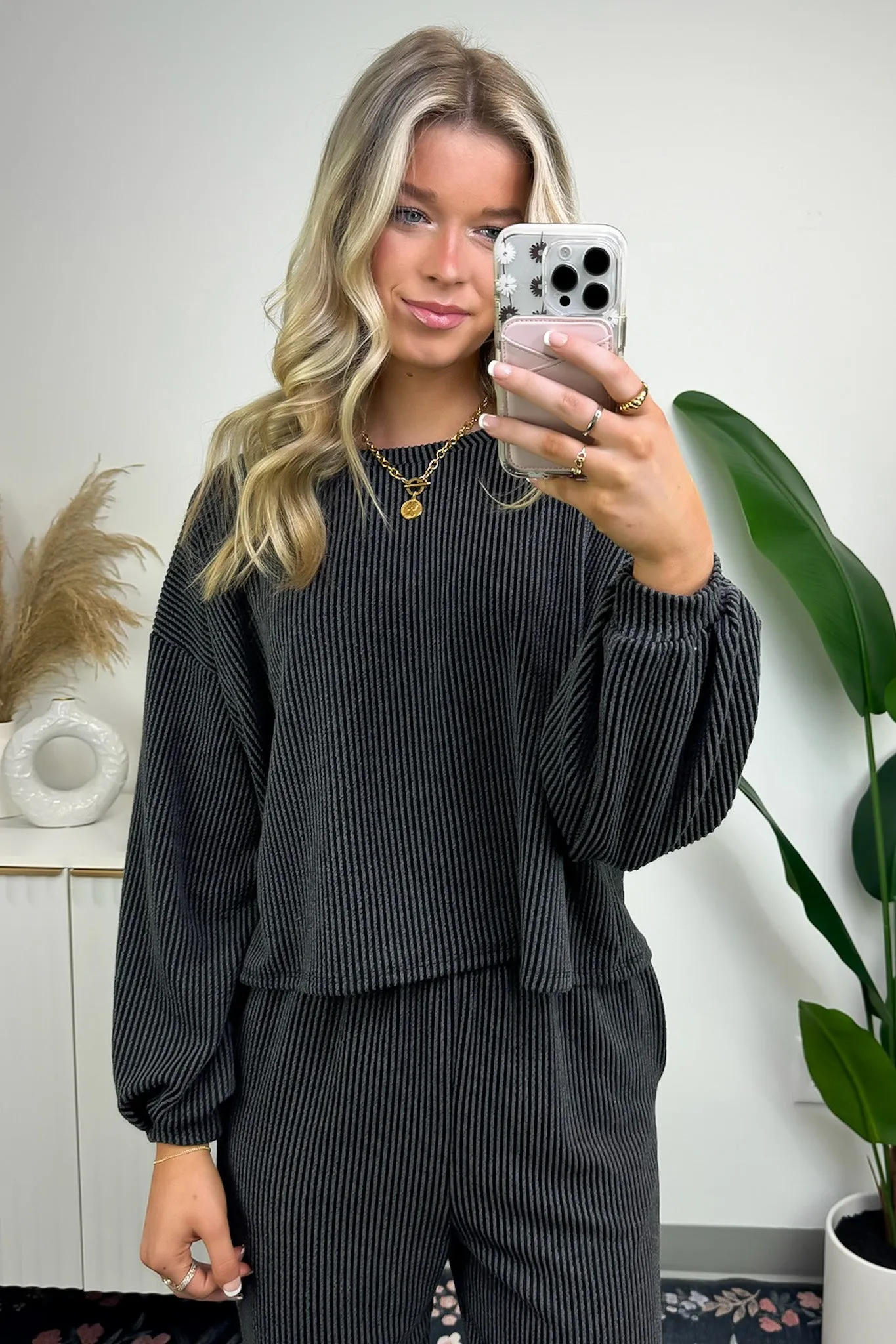 Manifest Ribbed Long Sleeve Relaxed Top - FINAL SALE