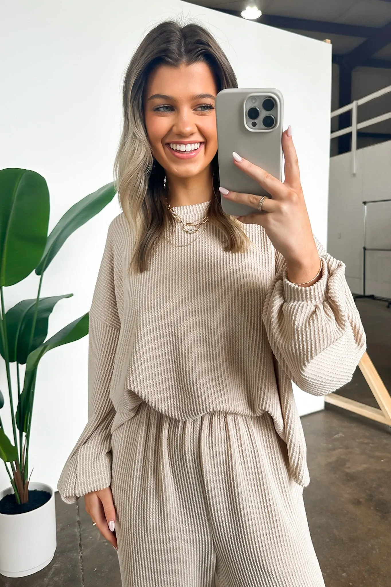 Manifest Ribbed Long Sleeve Relaxed Top - FINAL SALE