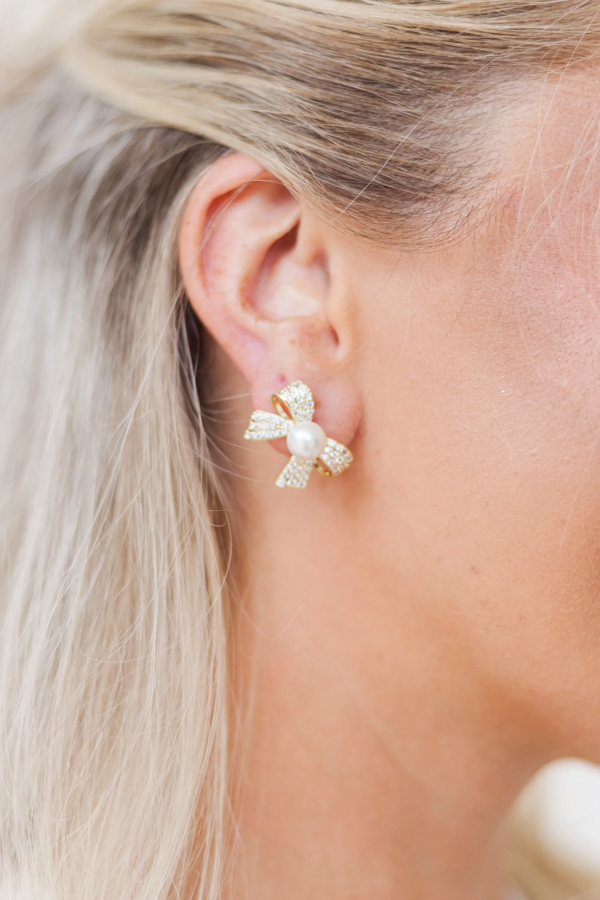 Need To Know Gold Bow Stud Earrings