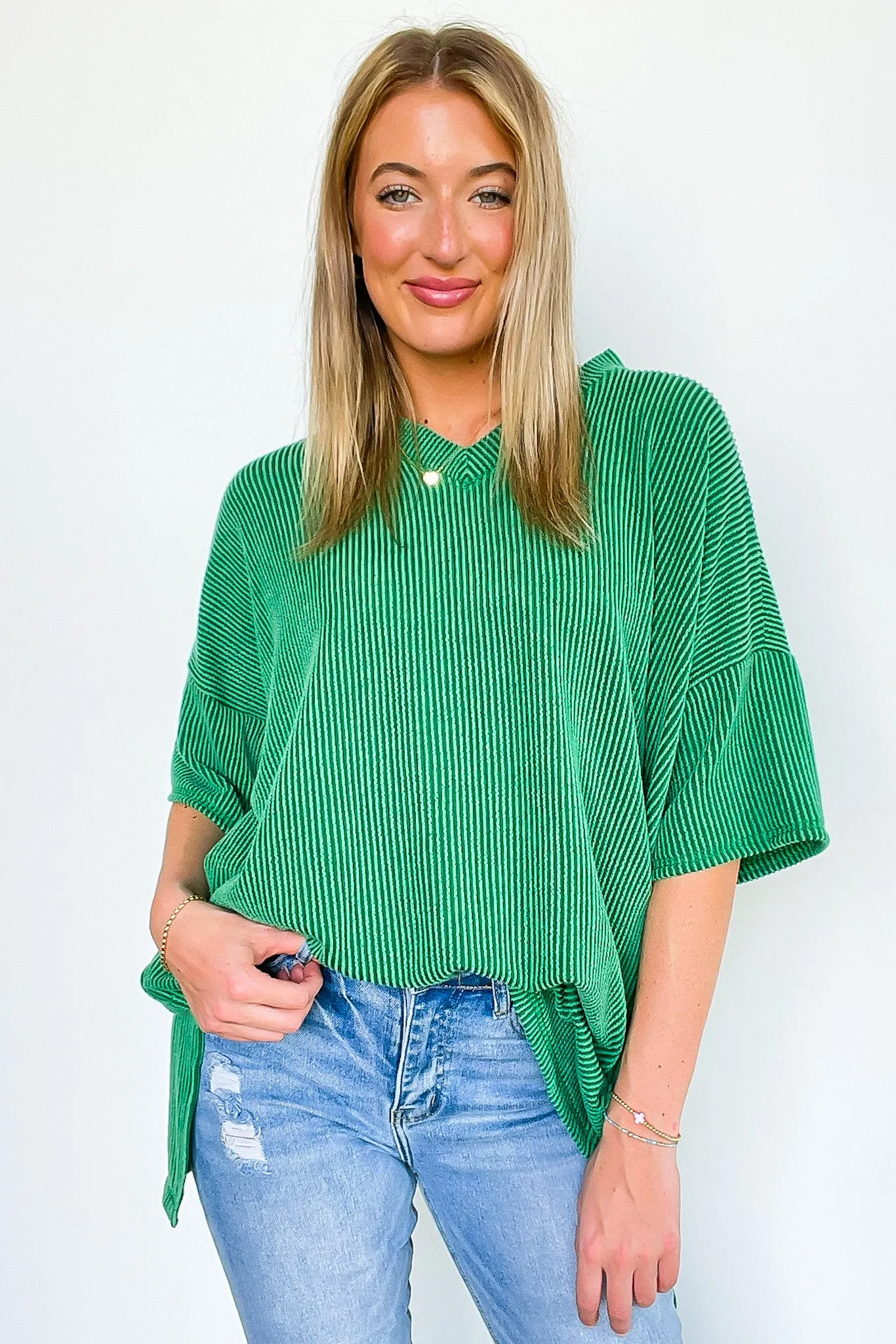 Off the Clock V-Neck Rib Knit Short Sleeve Top