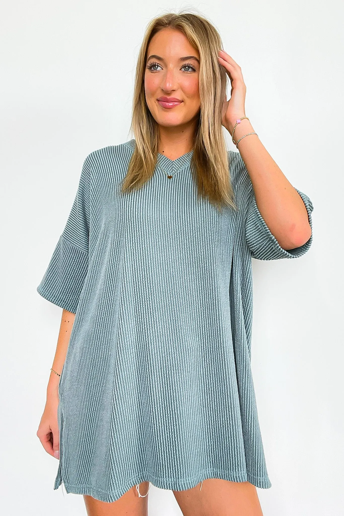 Off the Clock V-Neck Rib Knit Short Sleeve Top