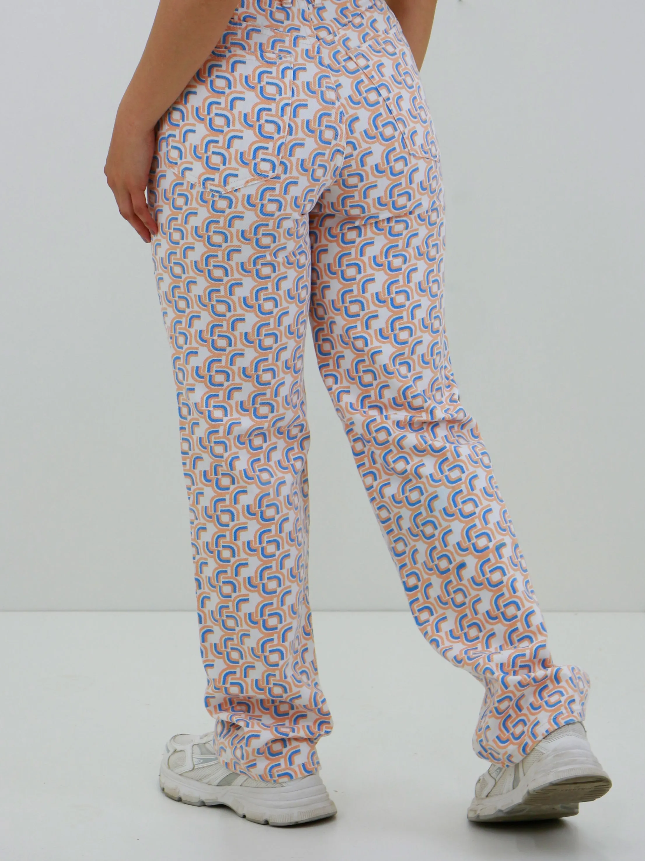 Women's Straight Fit Graphic Printed Jeans,Multi